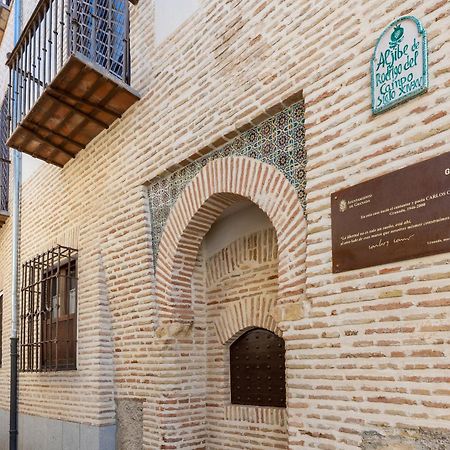 Apartamentos En Pleno Centro, Aljibe Rodrigo Del Campo 2C Granada Bagian luar foto