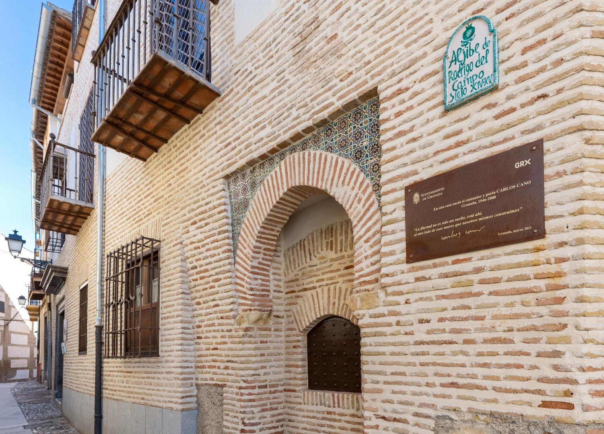 Apartamentos En Pleno Centro, Aljibe Rodrigo Del Campo 2C Granada Bagian luar foto